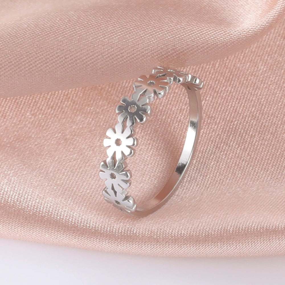 Women's Flowers Daisy Rings Trendy Jewelry Finger Rings