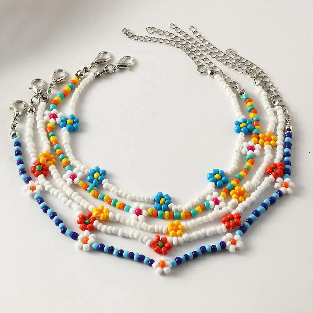 Fashion Beach Daisy Jewelry Gift Short Lovely Clavicle Necklace Flowers Beaded Necklace Bohemia Choker Women Necklace