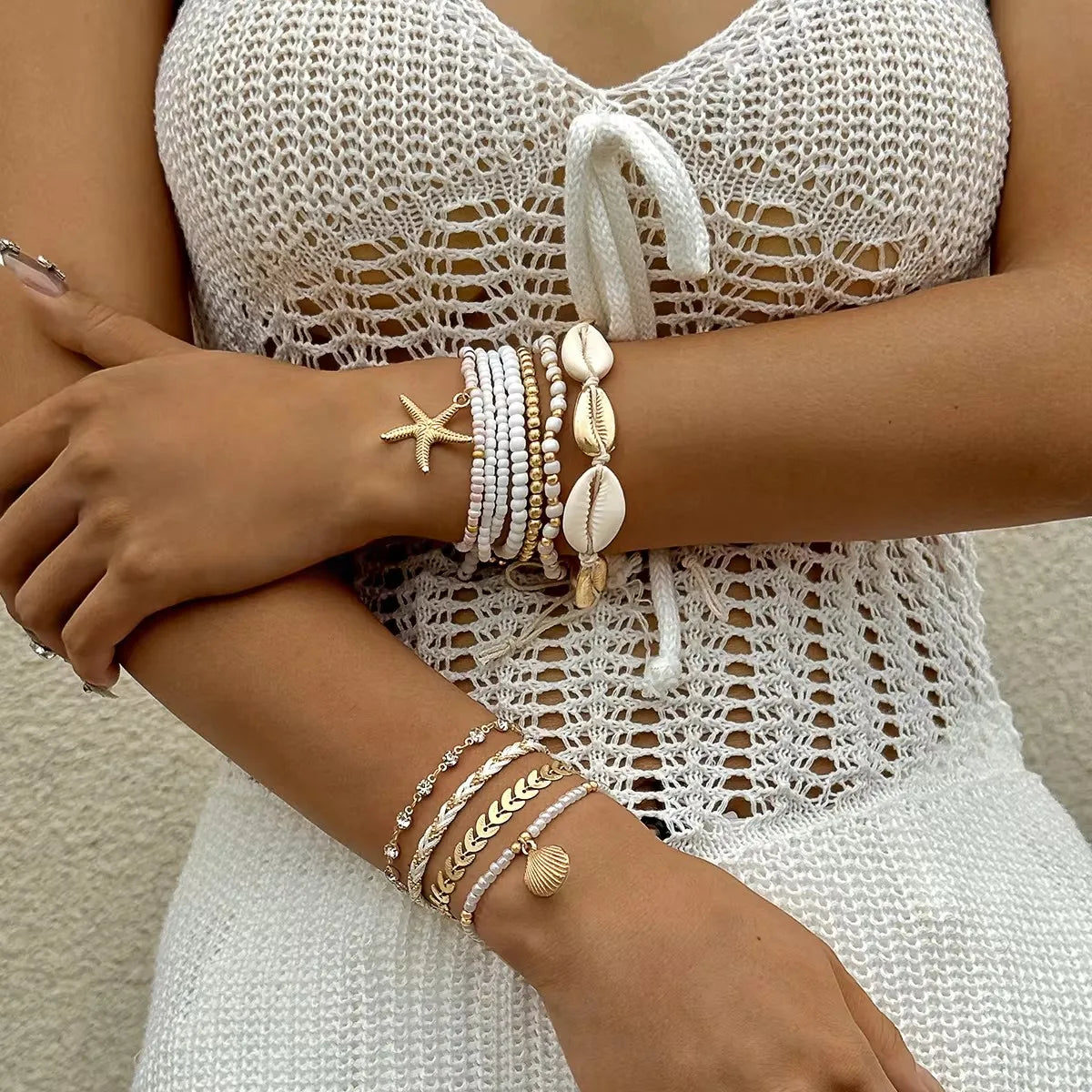 Tocona Bohemian Resort Style Shell Beaded Weaving Bracelet Beach Style Starfish Rice Beads Seven Piece Set for Women