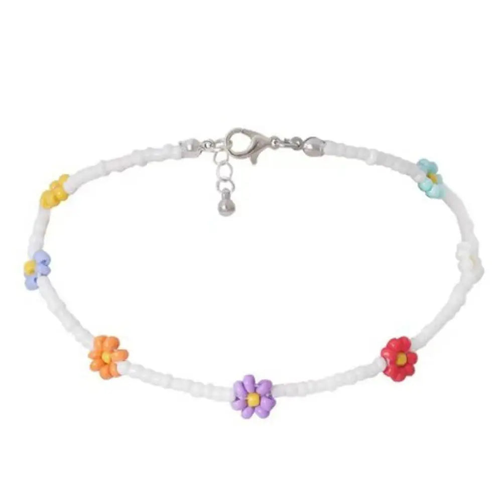 Fashion Beach Daisy Jewelry Gift Short Lovely Clavicle Necklace Flowers Beaded Necklace Bohemia Choker Women Necklace