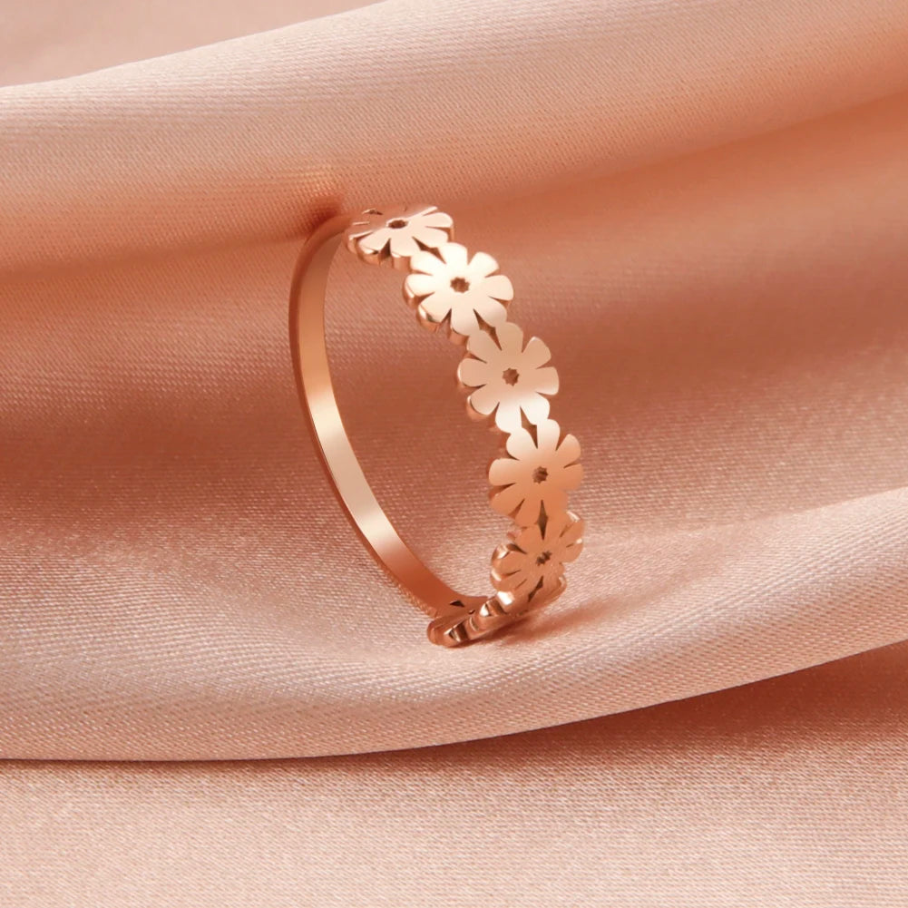 Women's Flowers Daisy Rings Trendy Jewelry Finger Rings