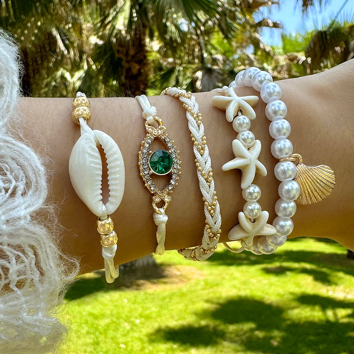 Tocona 5pcs/set Bohemian Imitation Pearl Bracelets for Women Ethnic Style Shell Beaded Bangles Summer Beach Jewelry