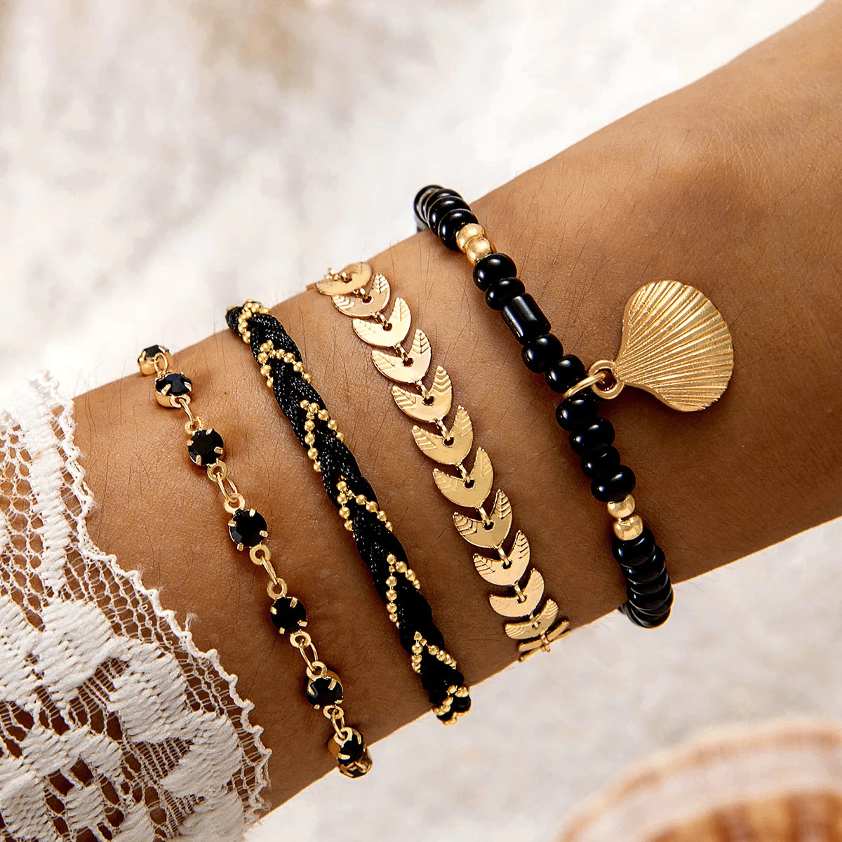 Tocona 5pcs/set Bohemian Imitation Pearl Bracelets for Women Ethnic Style Shell Beaded Bangles Summer Beach Jewelry