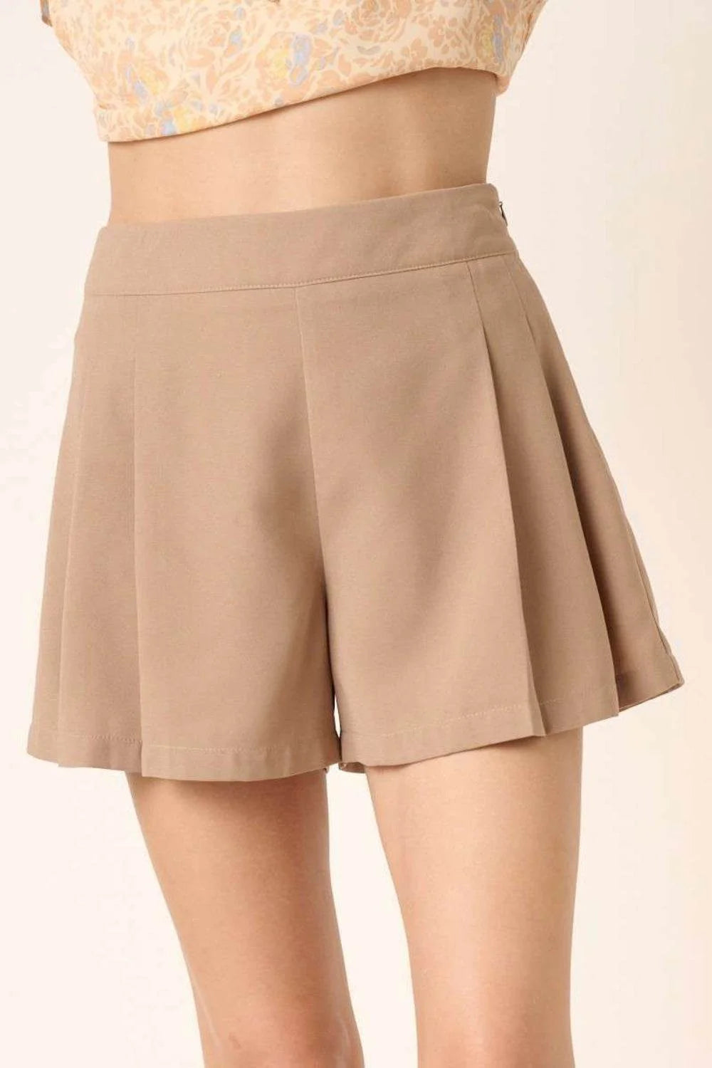 Mittoshop Side Invisible Zipper Pleated Shorts - Easy On Off