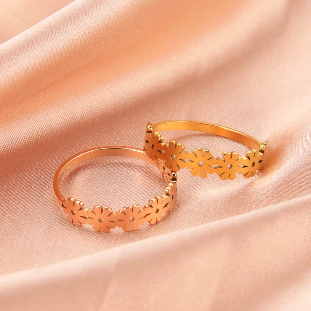 Women's Flowers Daisy Rings Trendy Jewelry Finger Rings